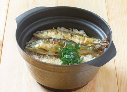 鮎と生姜の炊き込みご飯